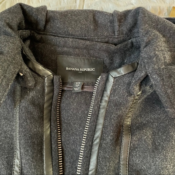 Wool Cape Jacket with Leather Details - Picture 7 of 9